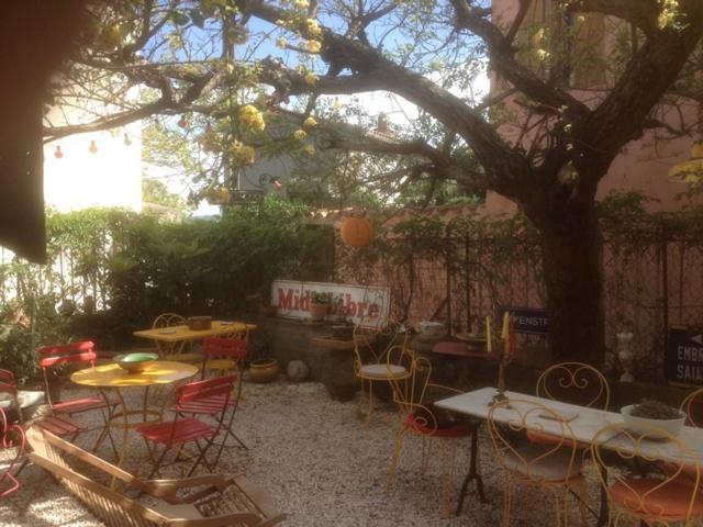 Bed and Breakfast Sous L'Abricotier Durban-Corbieres Exterior foto